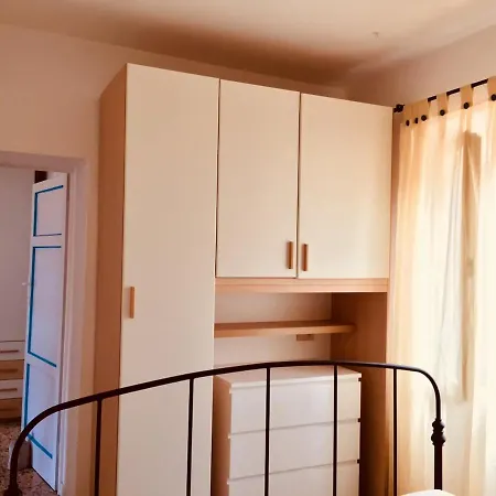 Casa Delle Rondini, Vista Mare, A Procchio! פרוצ'ו