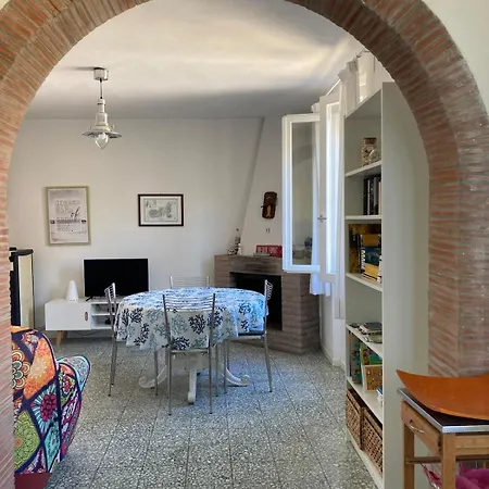 Casa Delle Rondini, Vista Mare, A Procchio! * פרוצ'ו