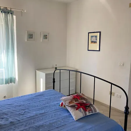 Casa Delle Rondini, Vista Mare, A Procchio! 別荘 プロッキオ